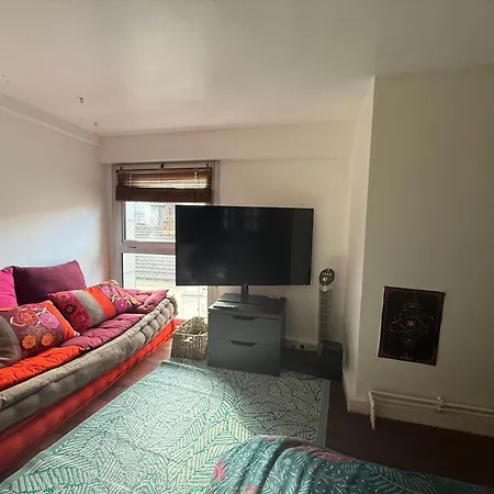 Homestay szállás Chambre Chez L'Habitant Ivry-sur-Seine